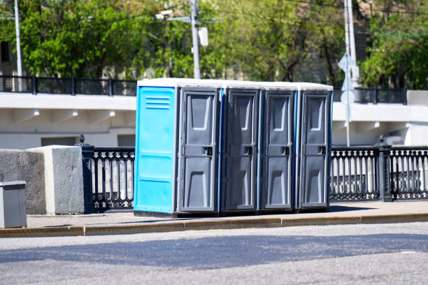 Best Porta potty rental near me  in Beaumont, CA
